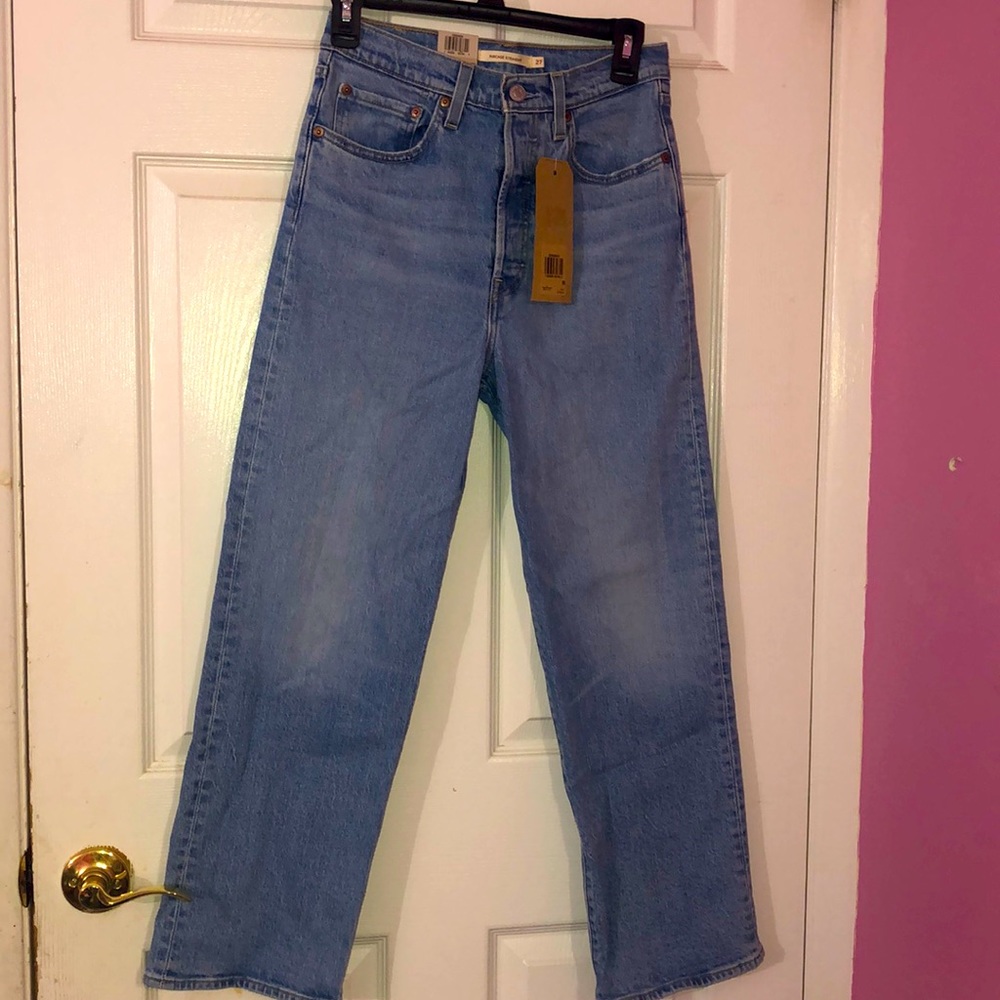 Levi’s Ribcage Jeans
